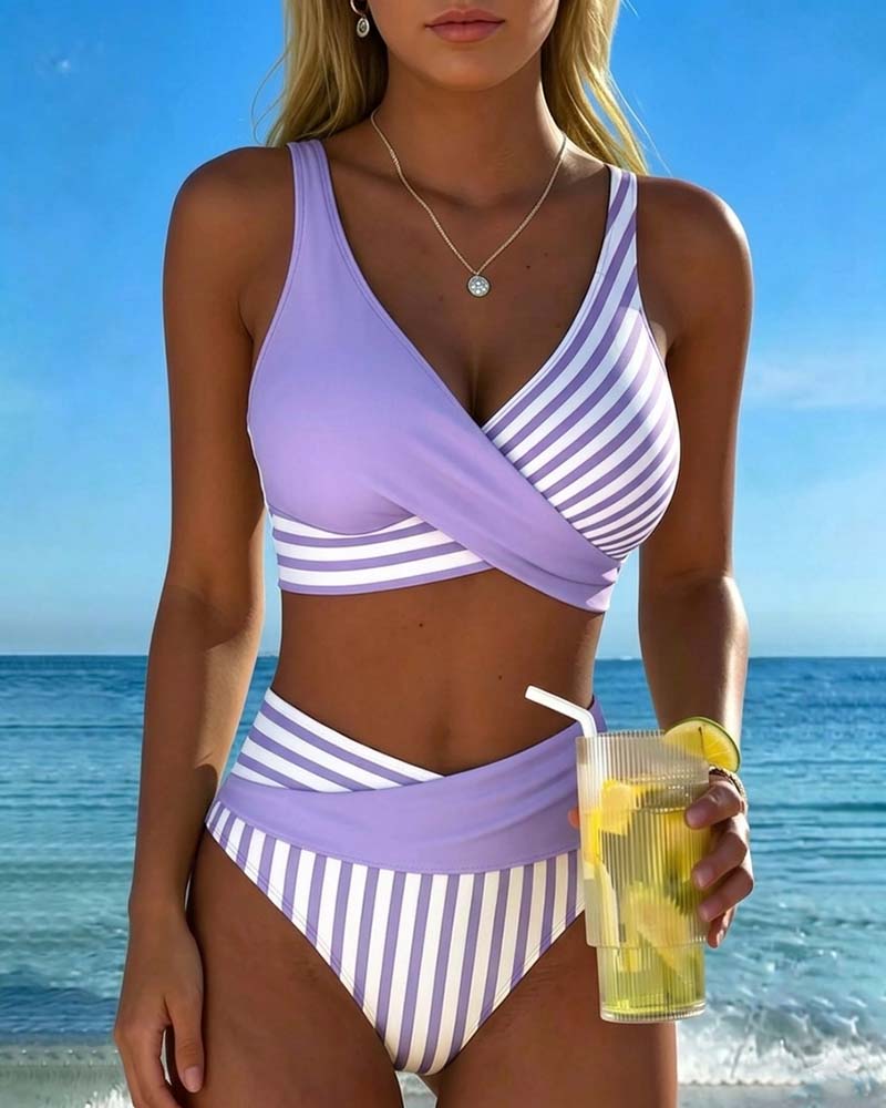 Giulia | Bikini rayé pour femmes avec décolleté en V