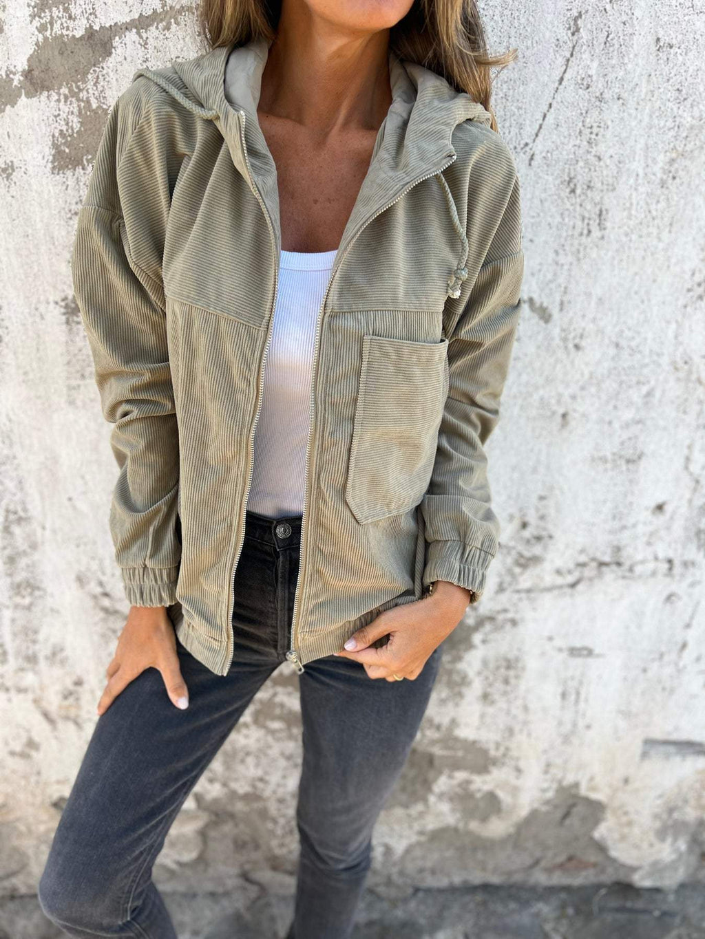 Concetta - Veste de loisirs avec capuche et fermeture éclair