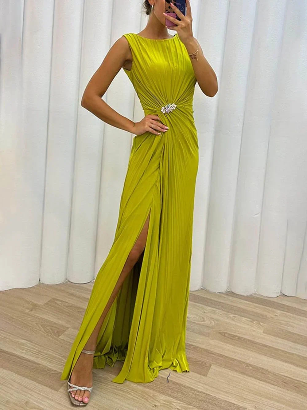 Serena | Robe de Soirée Maxi Plissée