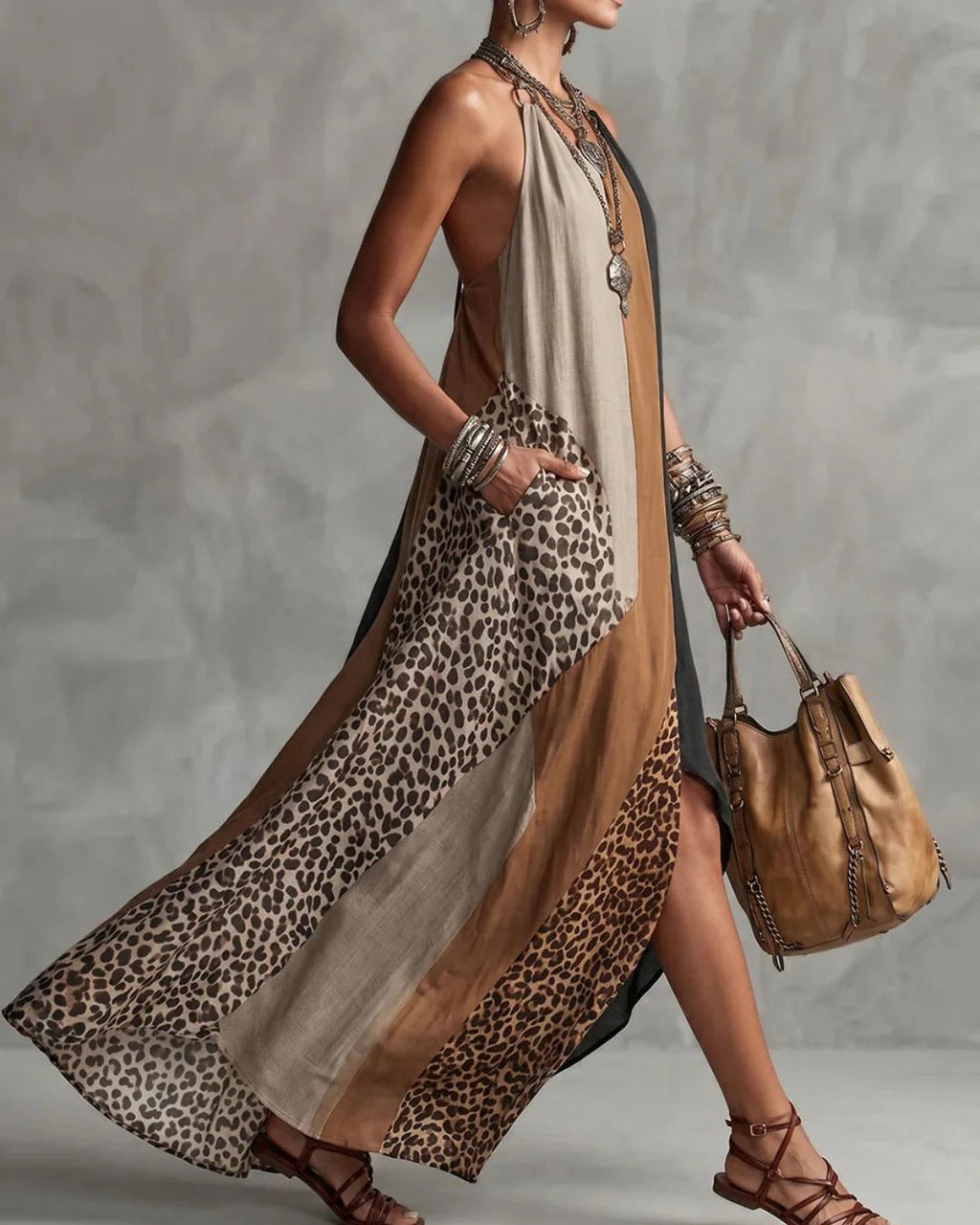 Zasvie | Robe maxi sans manches avec motif léopard