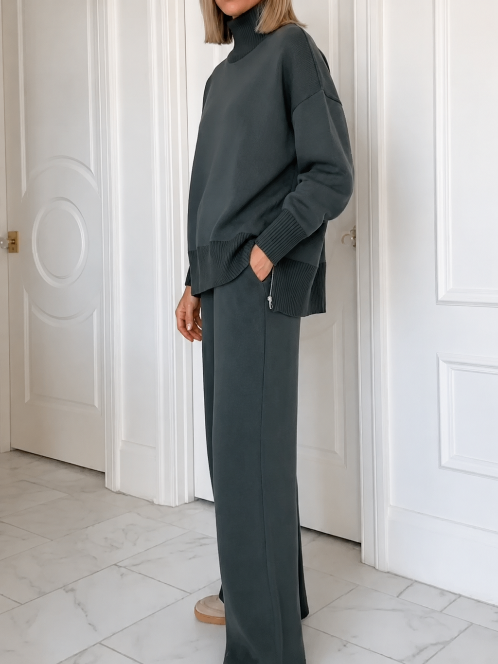 Avenia | Ensemble de voyage avec haut et zips latéraux