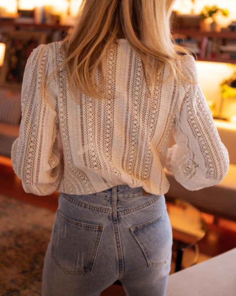 Blouse Femme | Dentelle au crochet & Décolleté en V