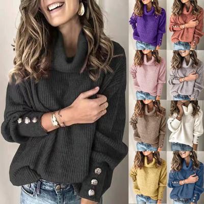 Pull à col roulé en grosse maille pour femmes avec manches à boutons décoratifs et coupe oversize Echoarchiv