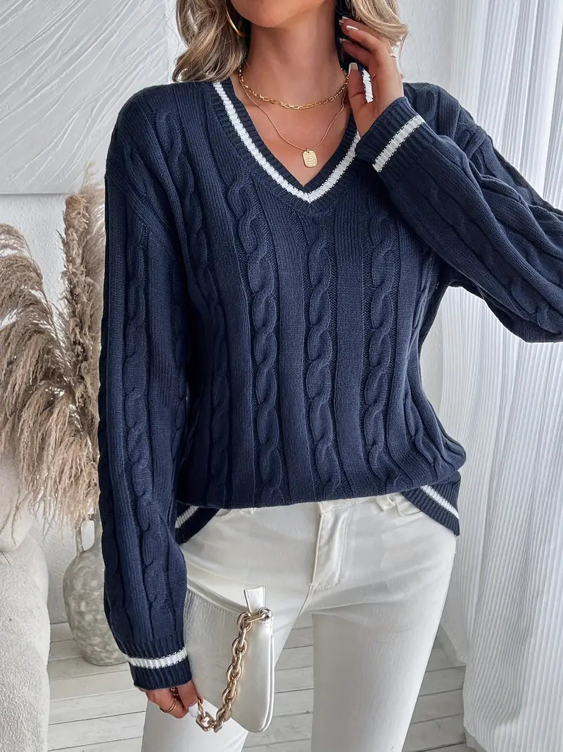 Pull Femme – Bordure Rayée et Coupe Détendue au Charme Intemporel