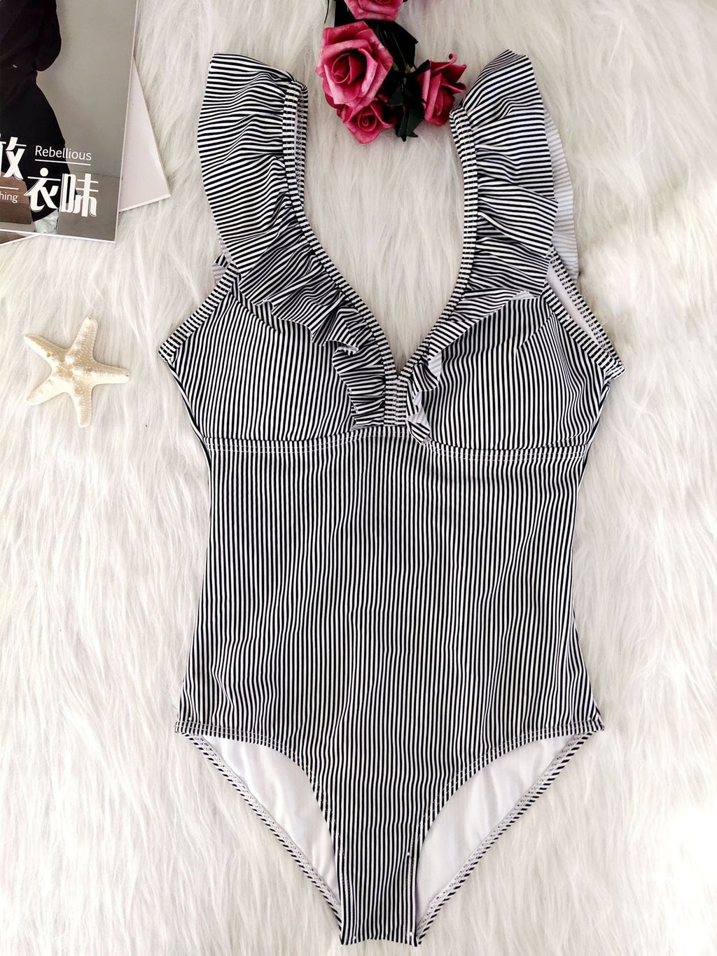 Maillot de bain en éponge pour femmes avec détails en volants R&B