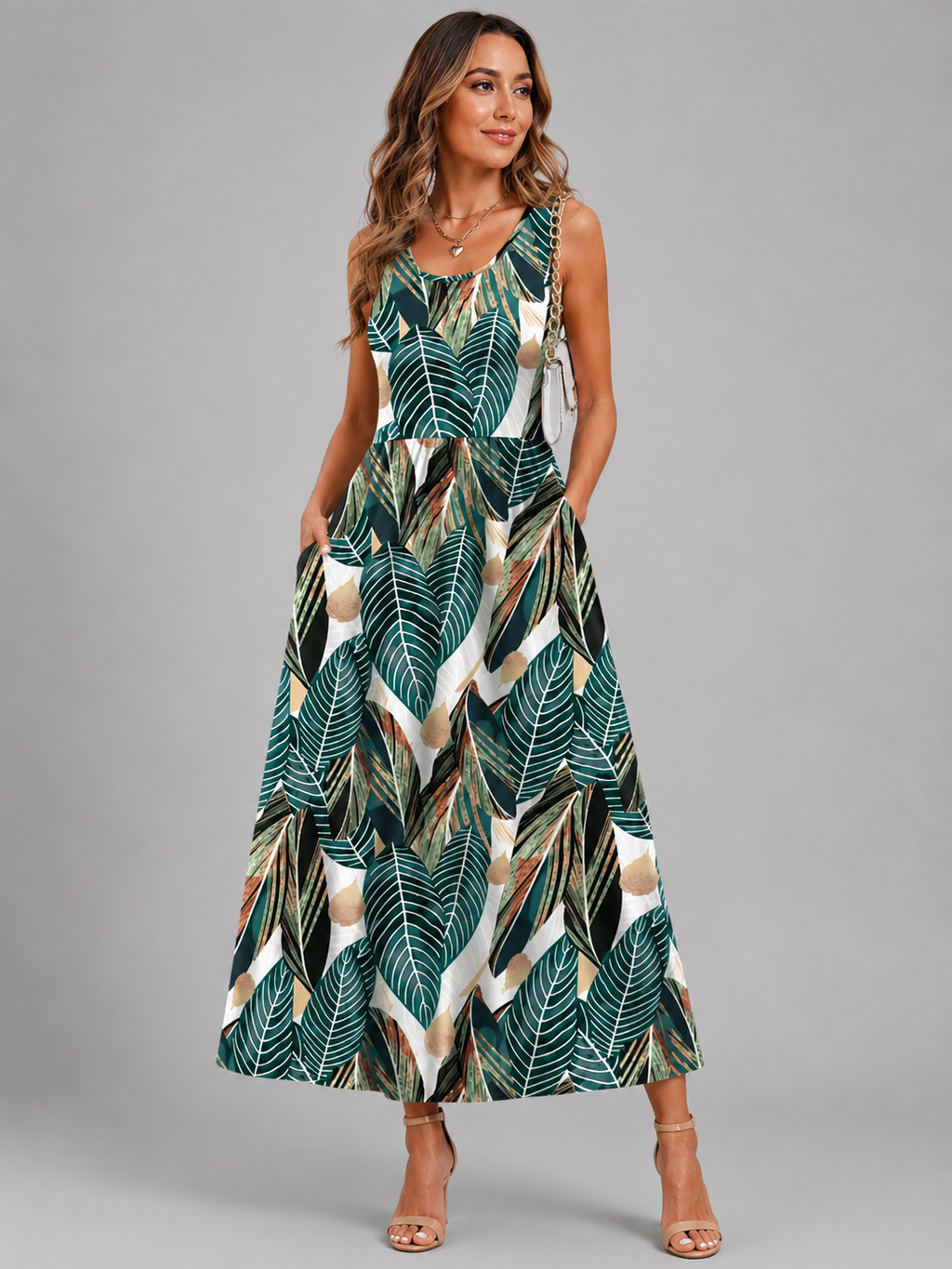 Franica | Robe maxi boho avec motif de feuilles tropicales