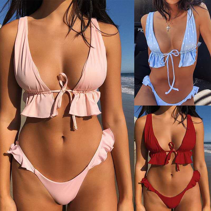 Ensemble bikini femme à volants avec décolleté plongeant R&B