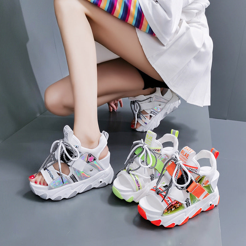 Sandales Sportives Femmes Hautes avec Semelle Antidérapante et Design Tendance R&B