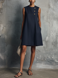 Canelie | Robe d'affaires mini élégante avec des boutons asymétriques