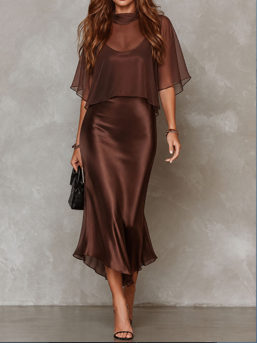 Chaskia | Robe midi en satin avec cape en chiffon transparent