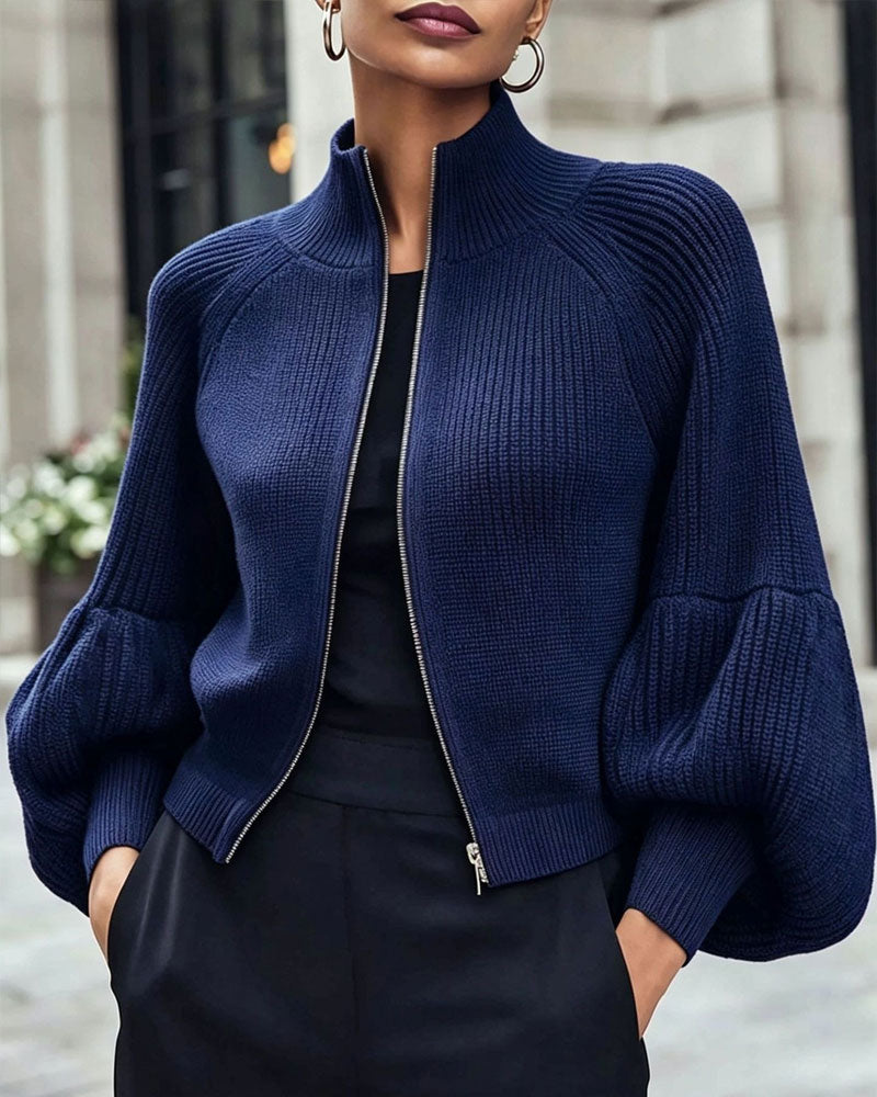 Manteau à col montant et manches lanternes avec fermeture éclair