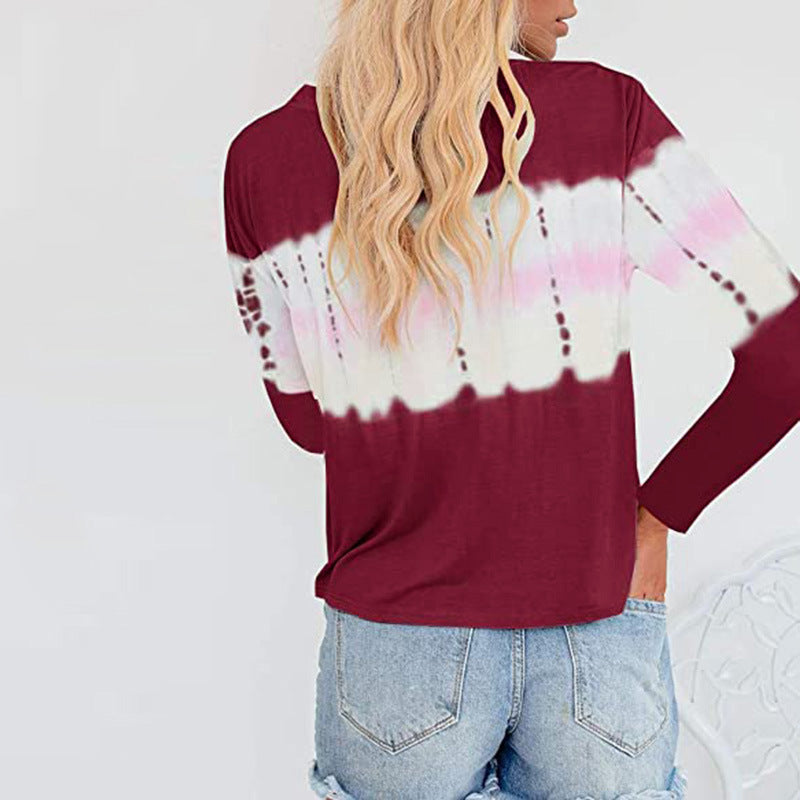 T-shirt Henley à manches longues décontracté pour femmes avec panneau batik horizontal Echoarchiv