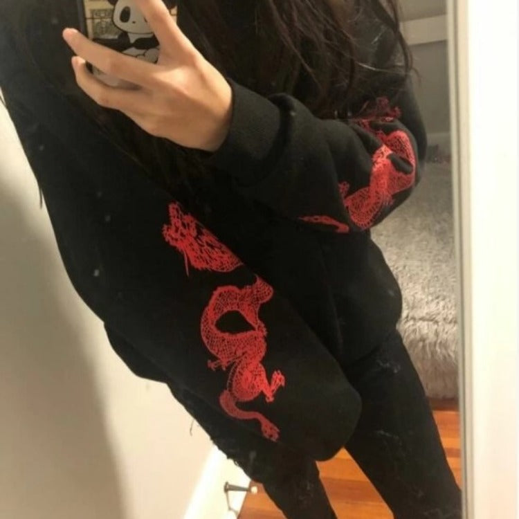 Sweatshirt Oversize Femme avec Imprimé de Dragon sur les Manches et Col Rond Echo Archive