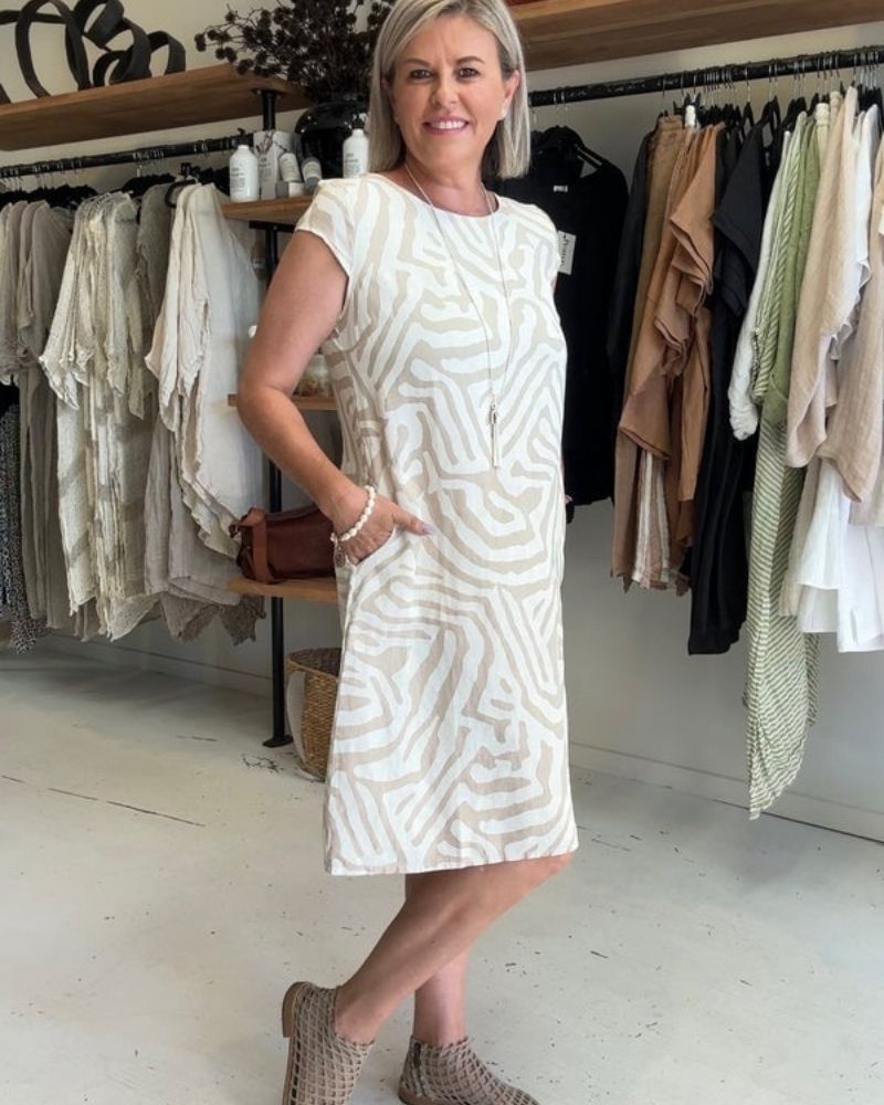 Avanille | Robe d'été avec encolure ronde