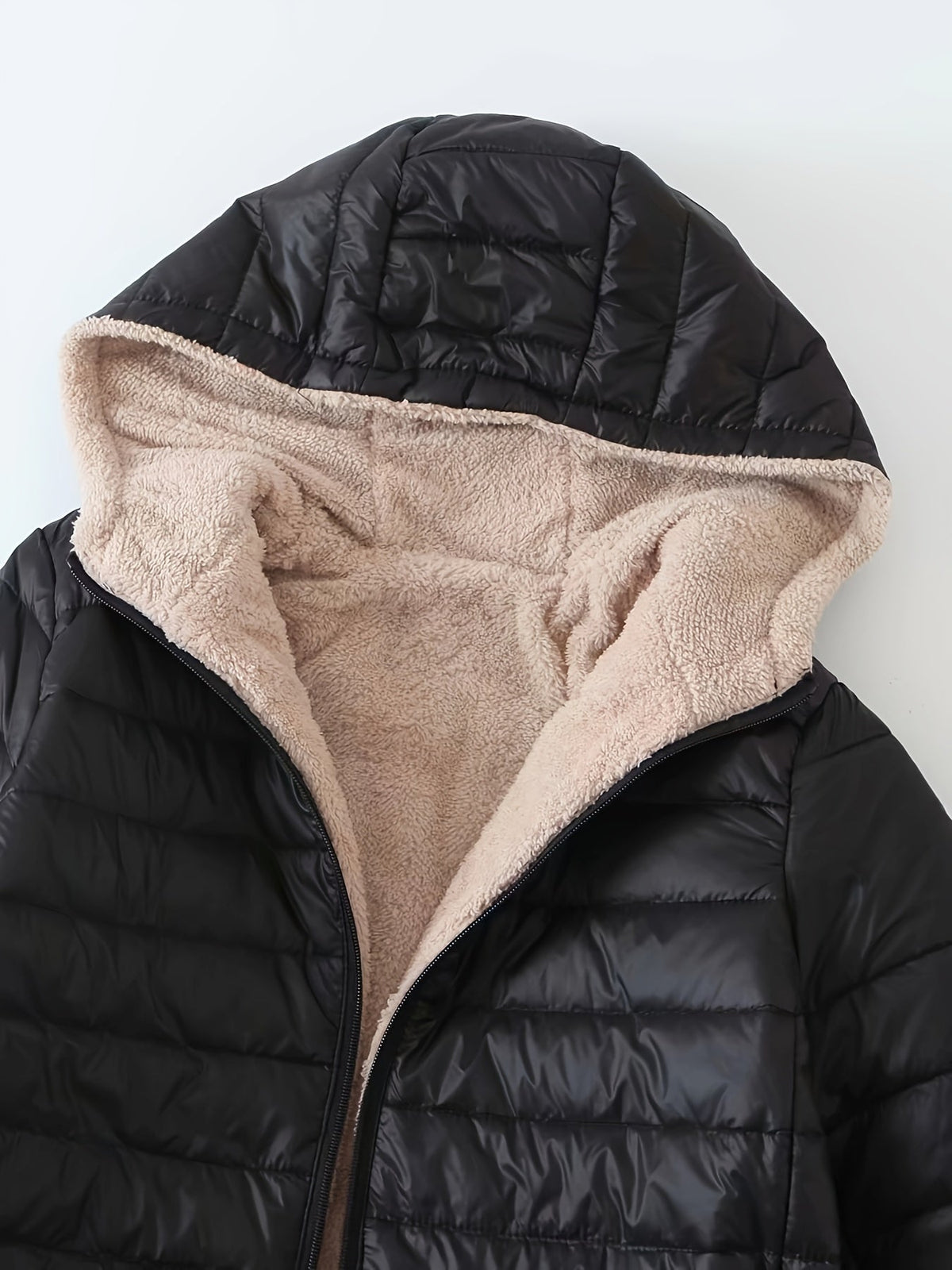Esther - Manteau d'Hiver Long et Élégant Matelassé