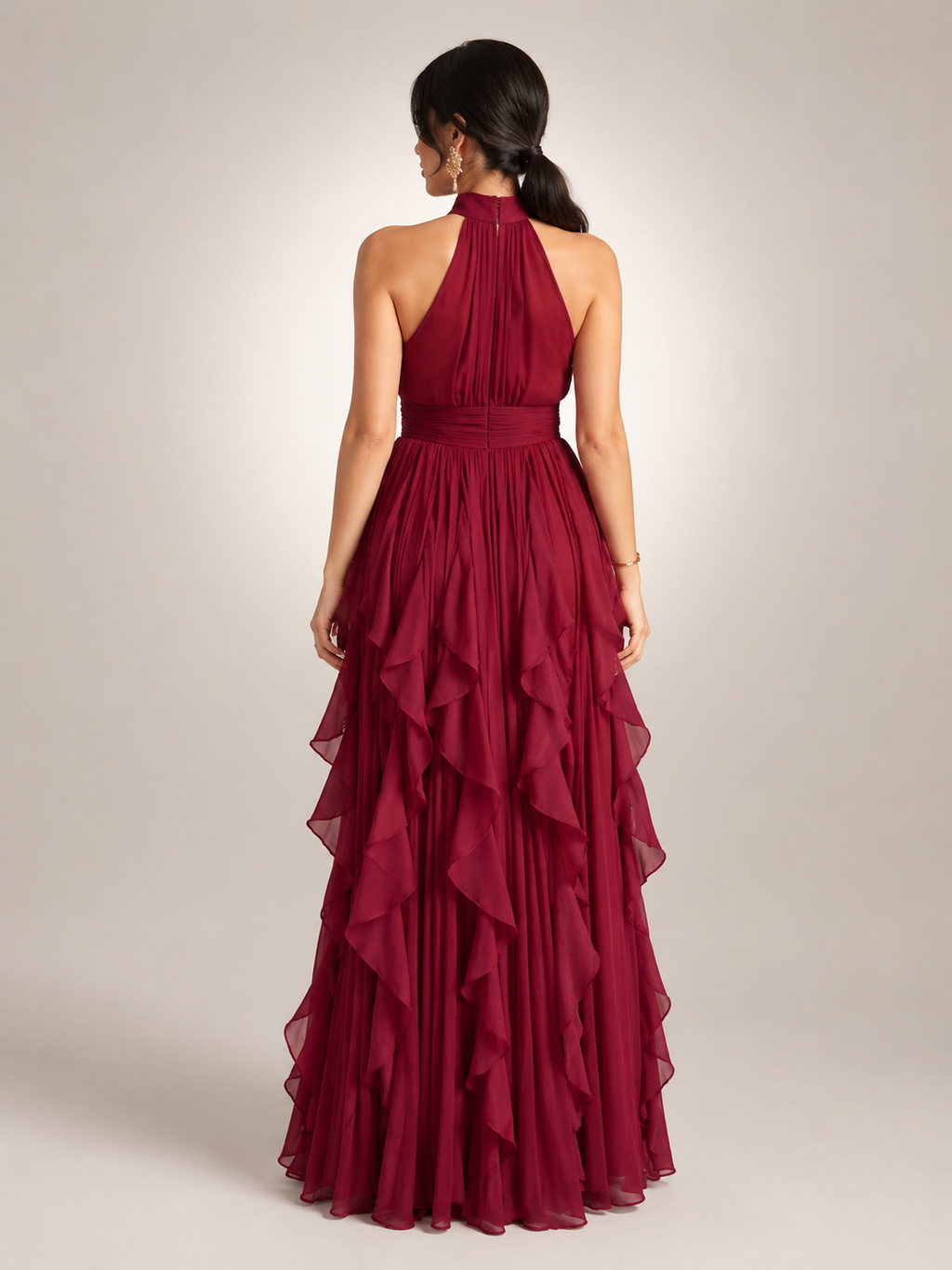 Christae | Robe longue à encolure halter avec détails en volants
