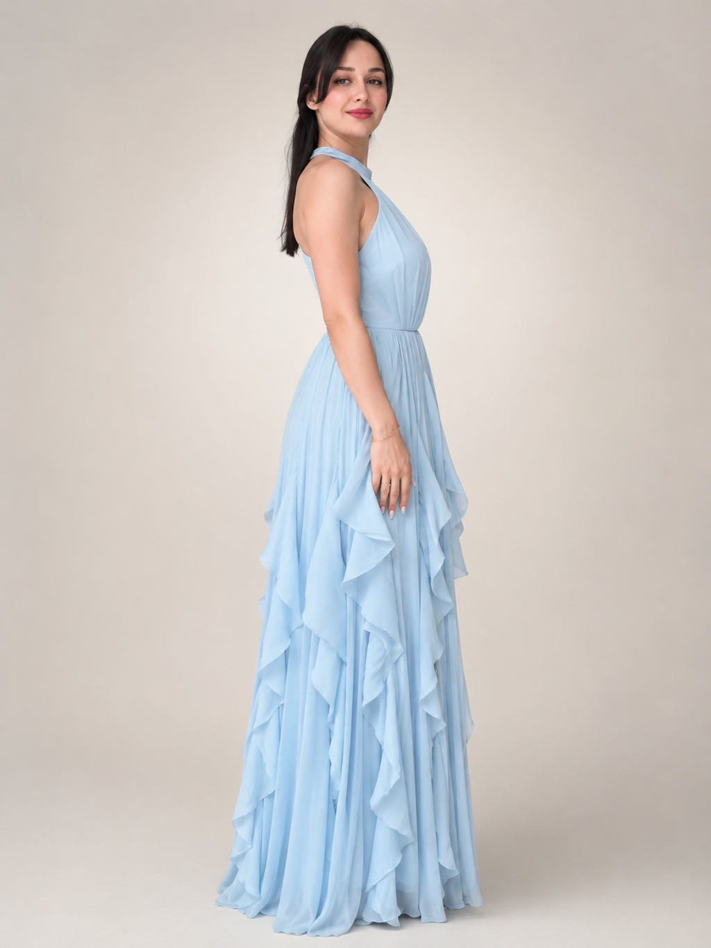 Christae | Robe longue à encolure halter avec détails en volants
