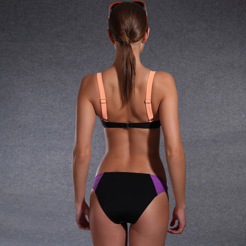 Ensemble de bikini sportif pour femmes avec rembourrages innovants R&B