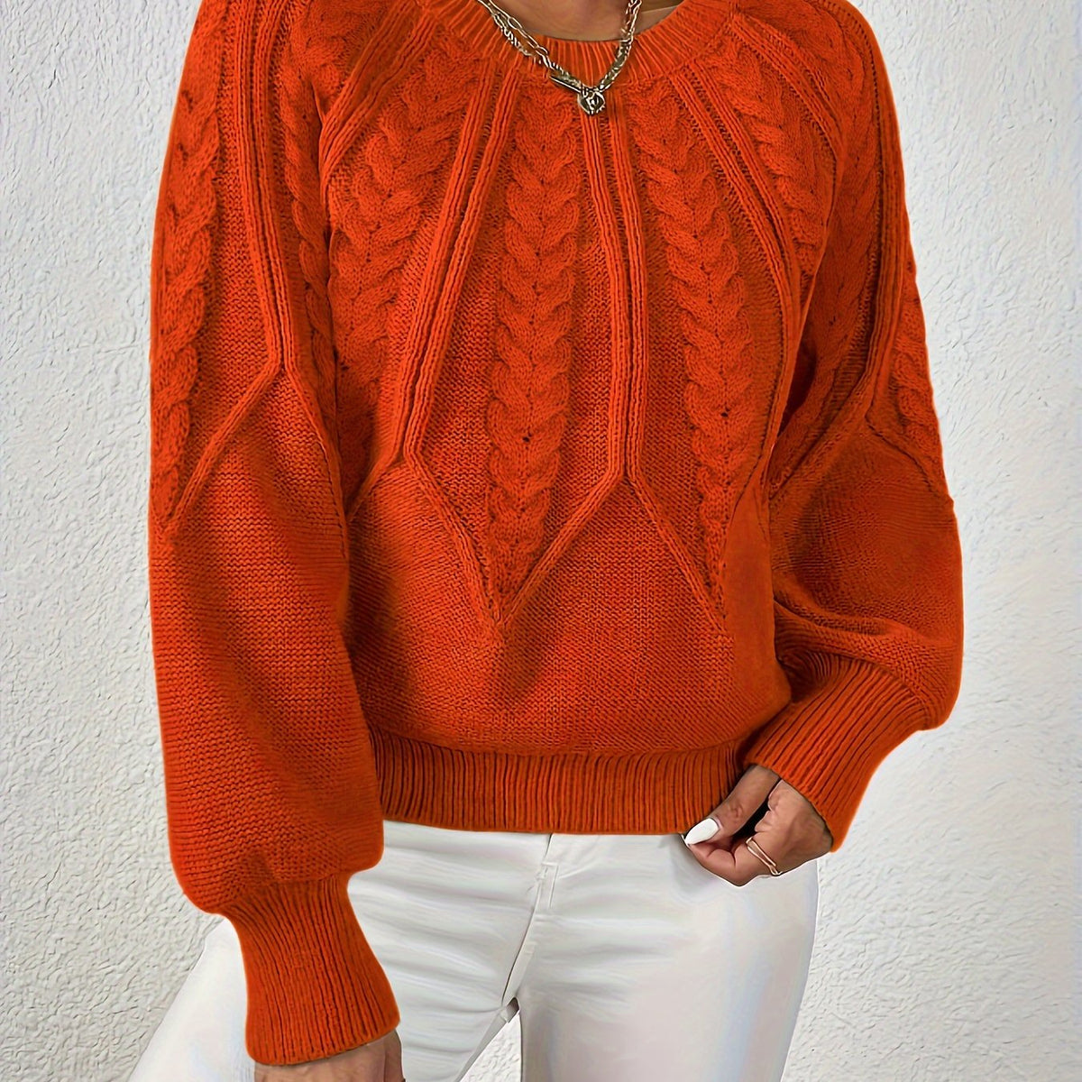 Pull en Tricot à Câbles pour Femme avec Col Rond et Manches Raglan