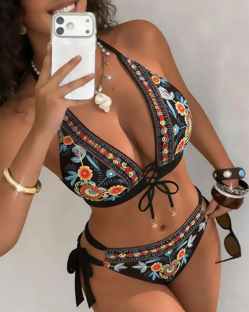 Kalista | Bikini fleuri avec liens latéraux ajustables