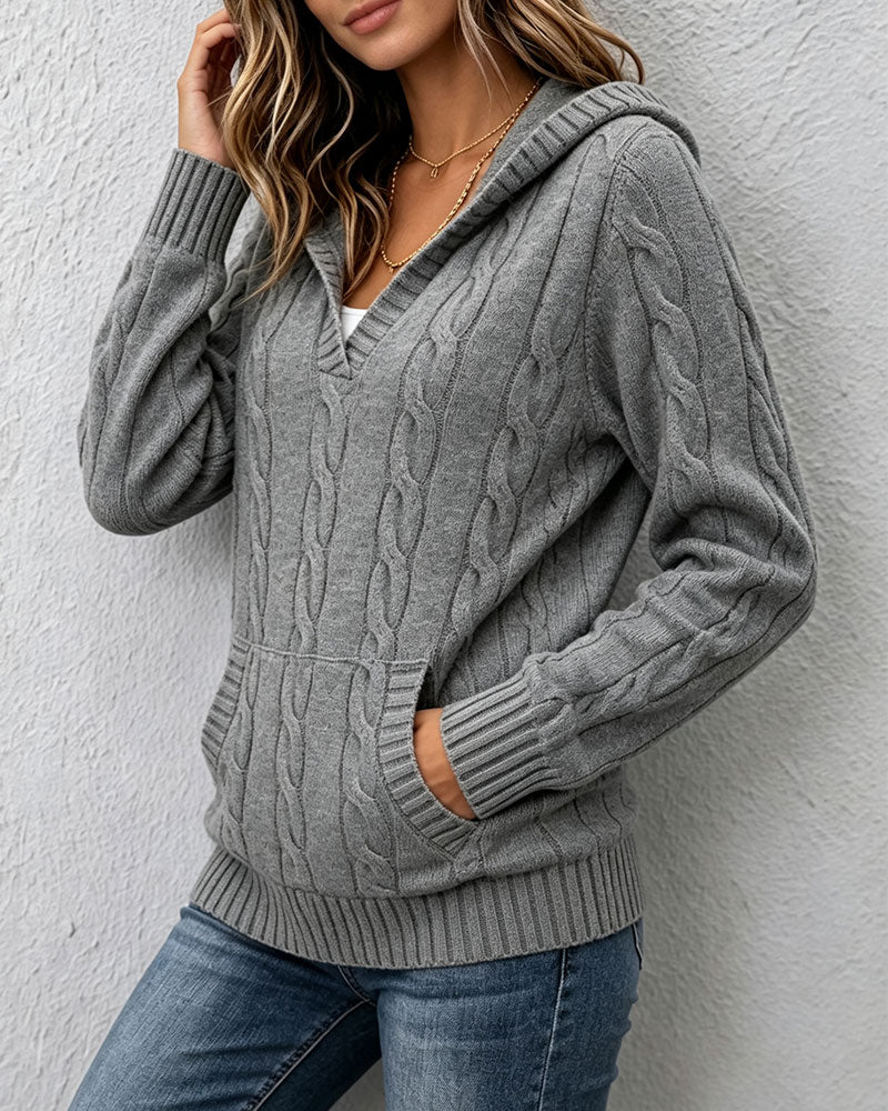Pull à capuche en tricot torsadé