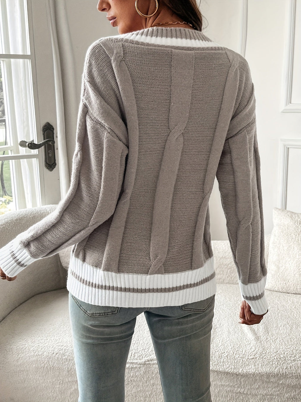 Hadley | Pull V-Neck Tipped