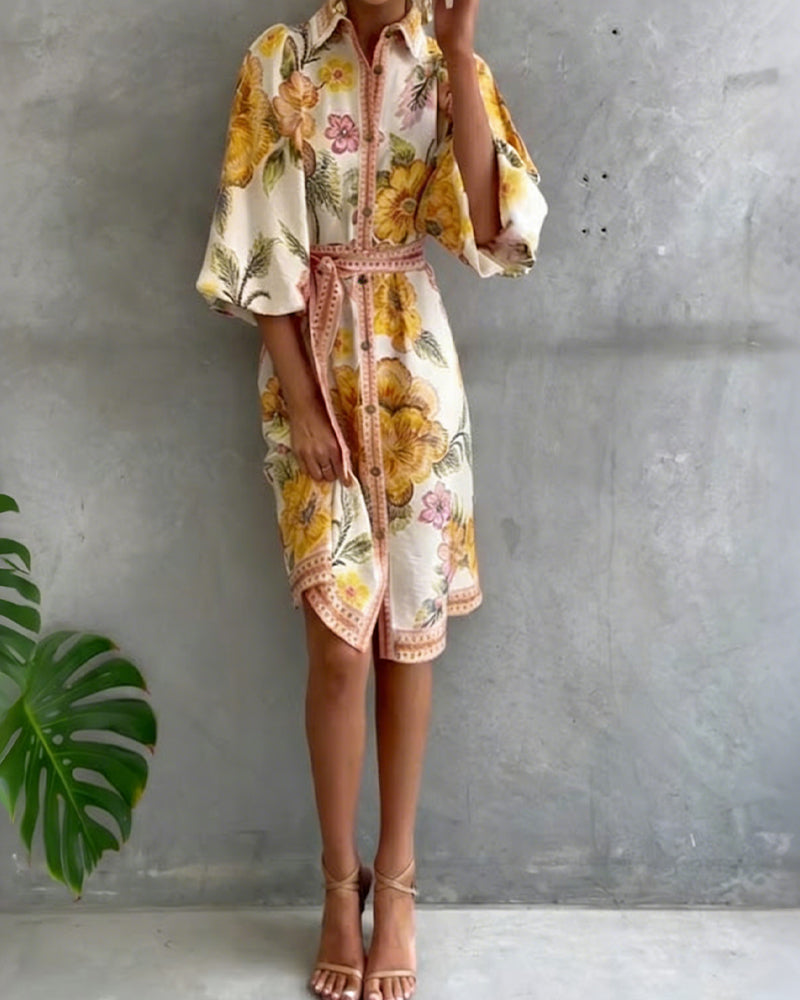 Robe imprimée à col notch et manches en lanterne