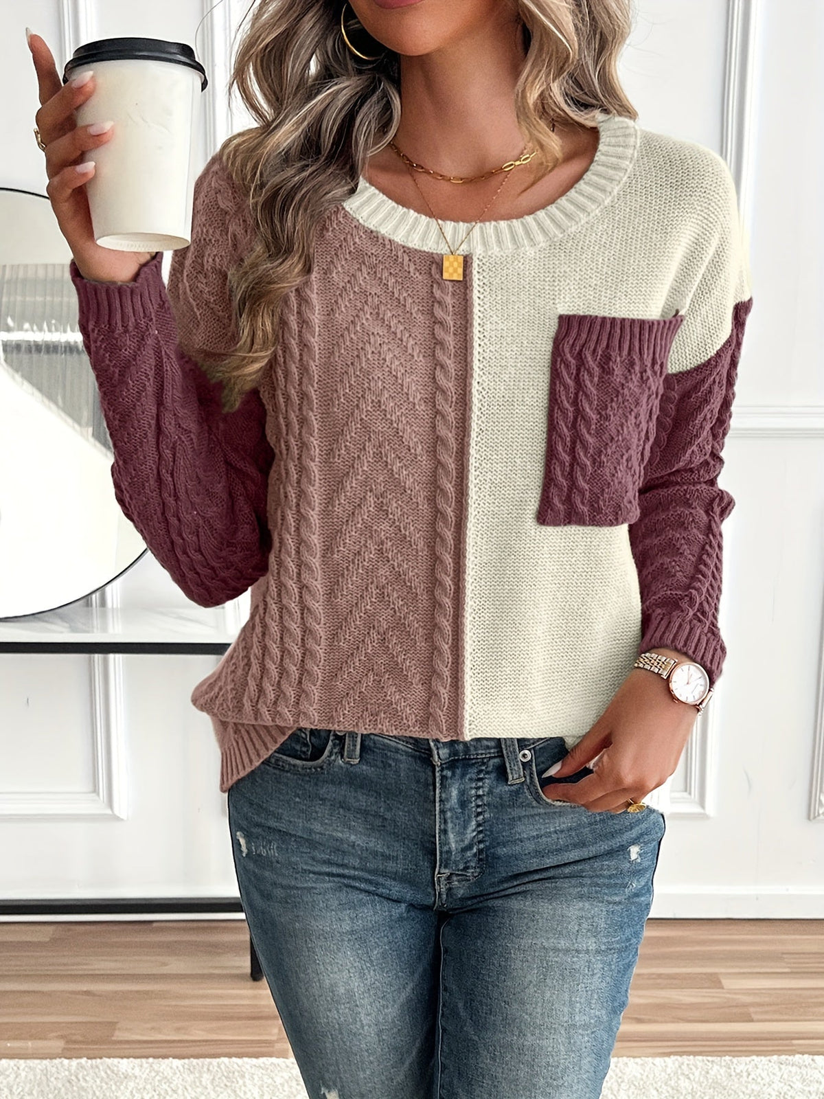 Delia | Pull femme à col rond et poche
