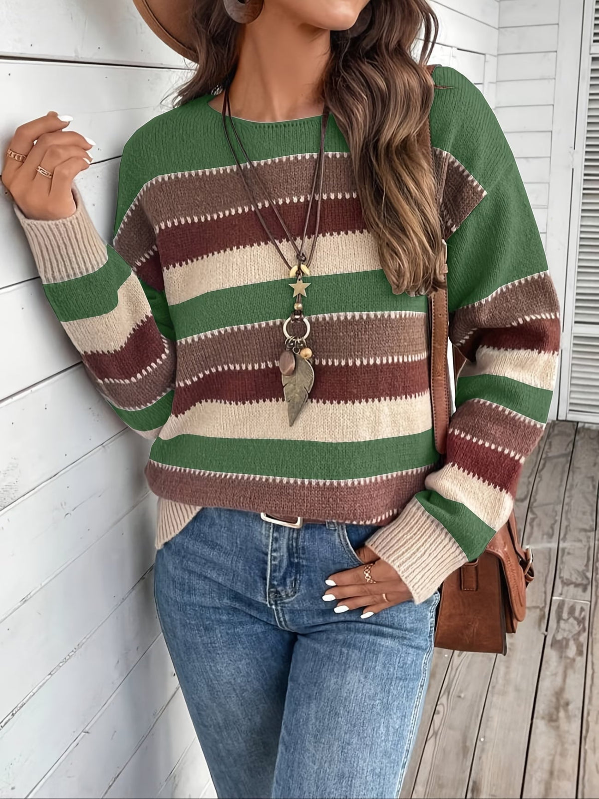 Pull femme rayé en maille à col rond