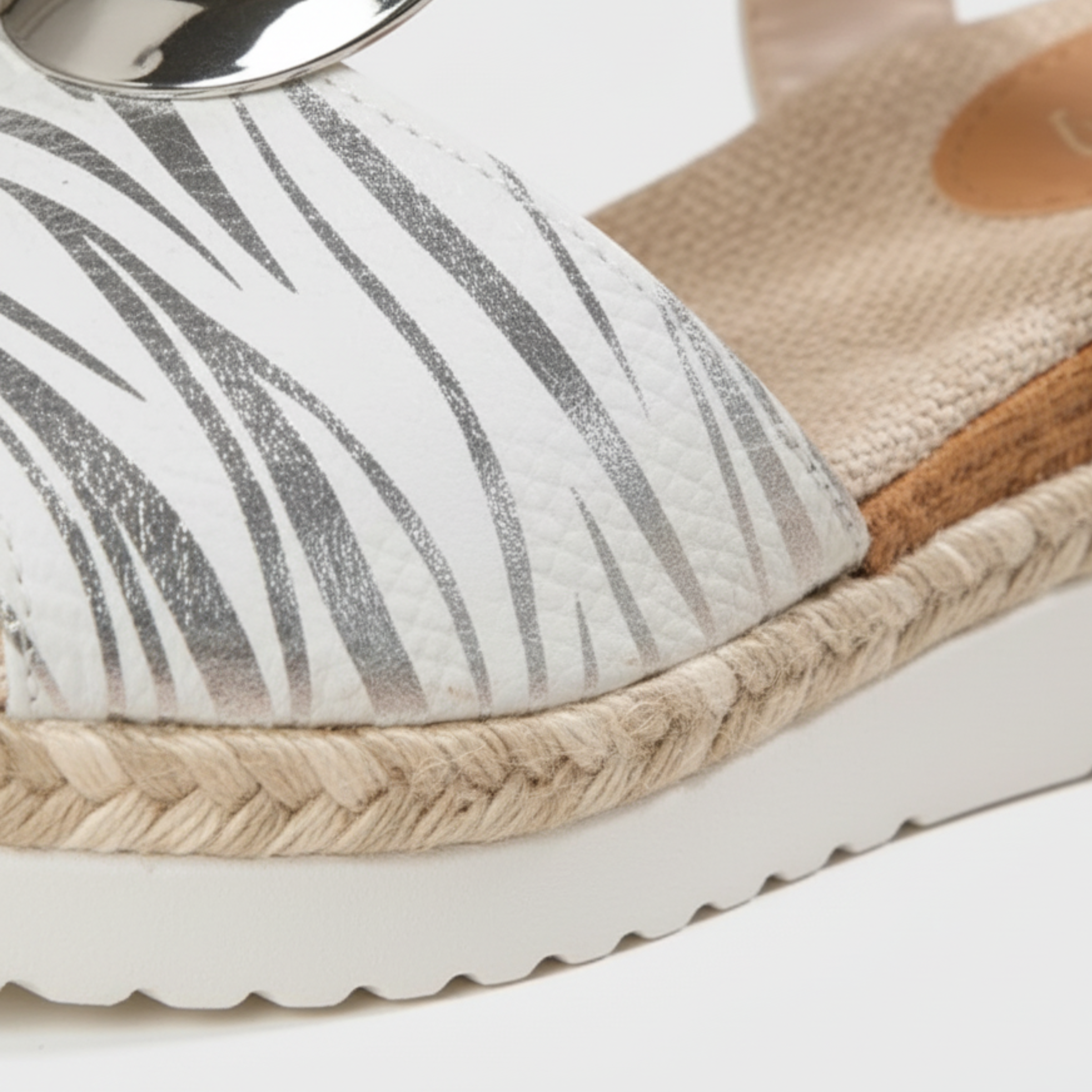 Sandales à Bride Arrière pour Femme Chaussures Rétro à Petit Talon et Boucle