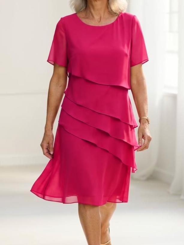 Linda | Robe élégante à volants confortables