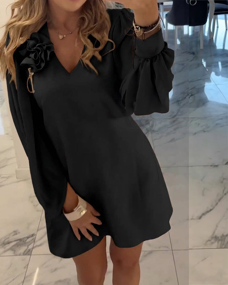 Robe à Manches Lanternes avec V-Cou et Fleurs en Trois Dimensions