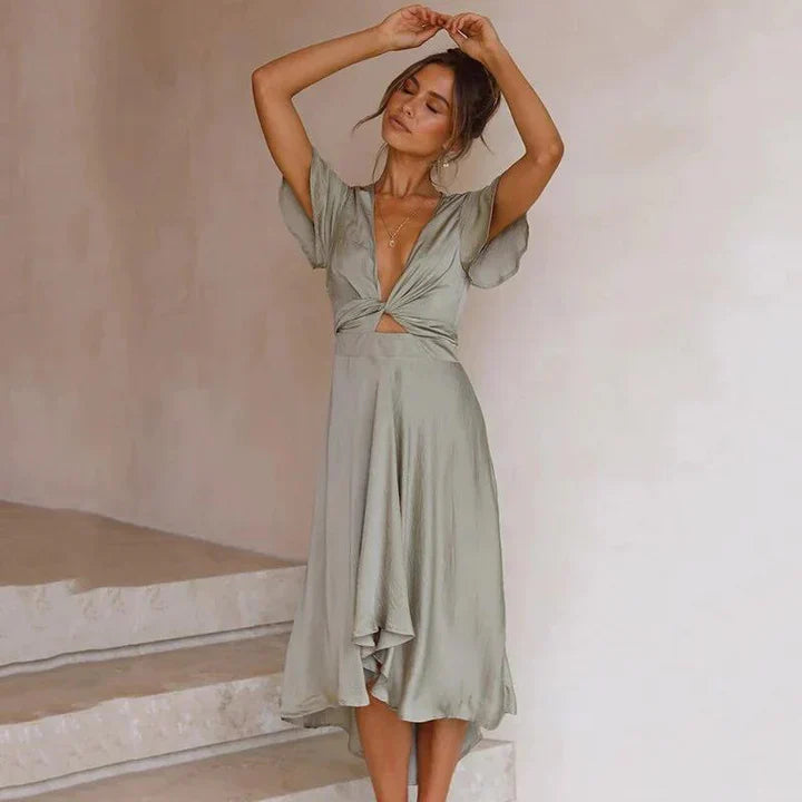 Luna | Robe Midi Satinée Femme Décolleté Profond Manches Volantes