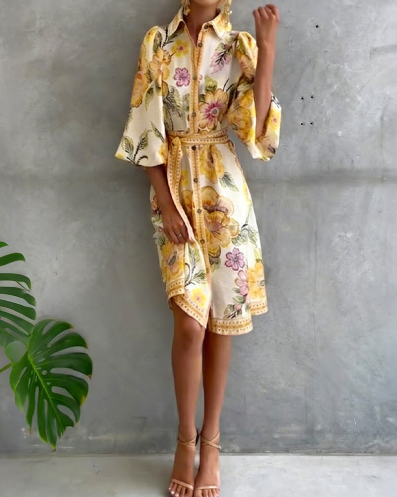 Robe imprimée à col notch et manches en lanterne