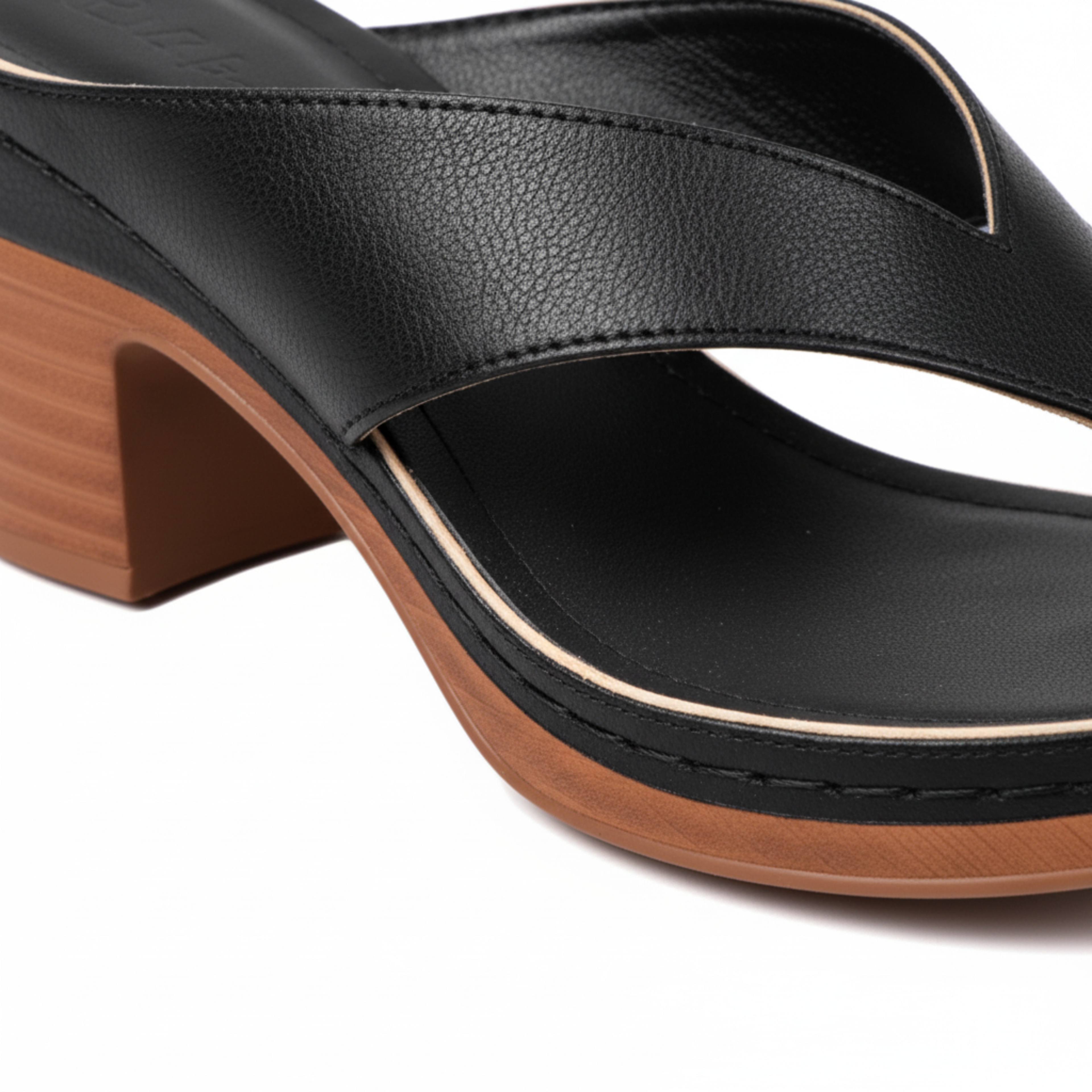 Sandales à Talons Bloc pour Femmes avec Entre-Doigts Métallisé
