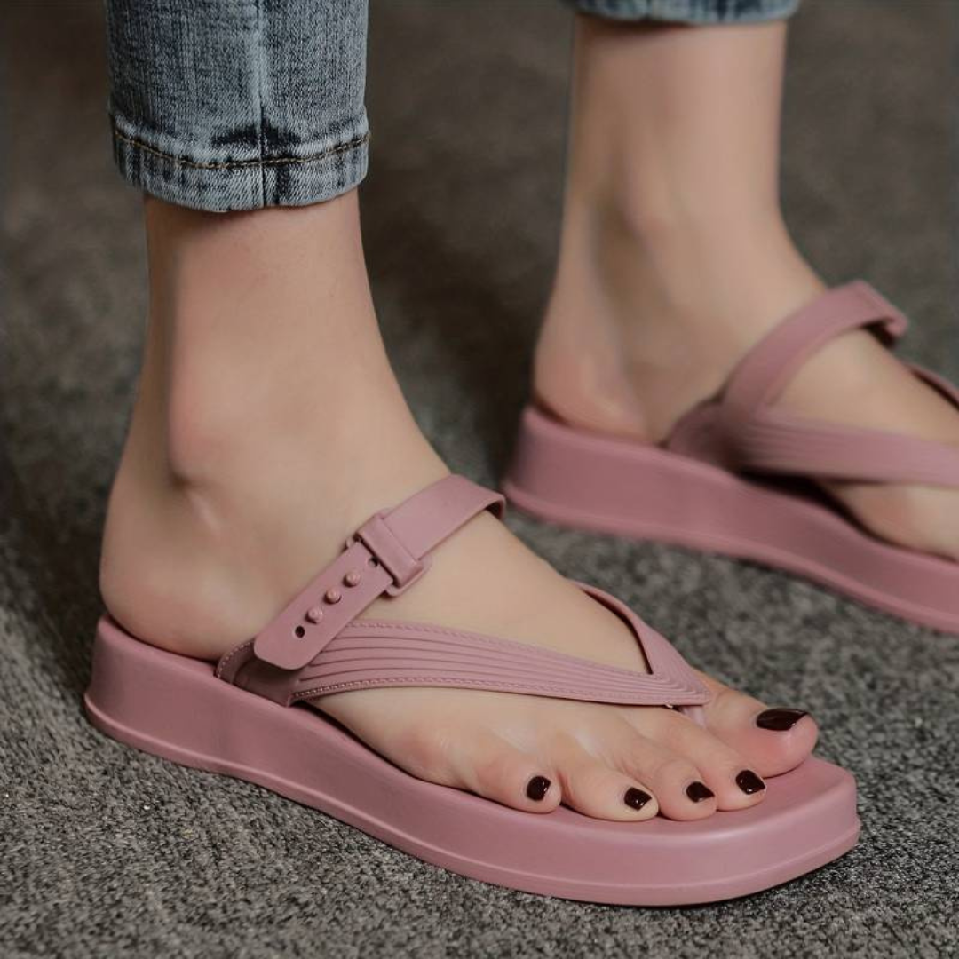 Tongs Plates À Conception Ouverte Pour Femmes | Idéales Pour L’Été