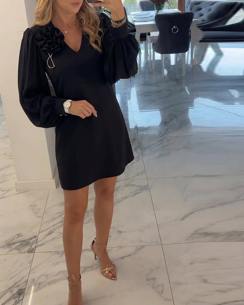 Robe à Manches Lanternes avec V-Cou et Fleurs en Trois Dimensions