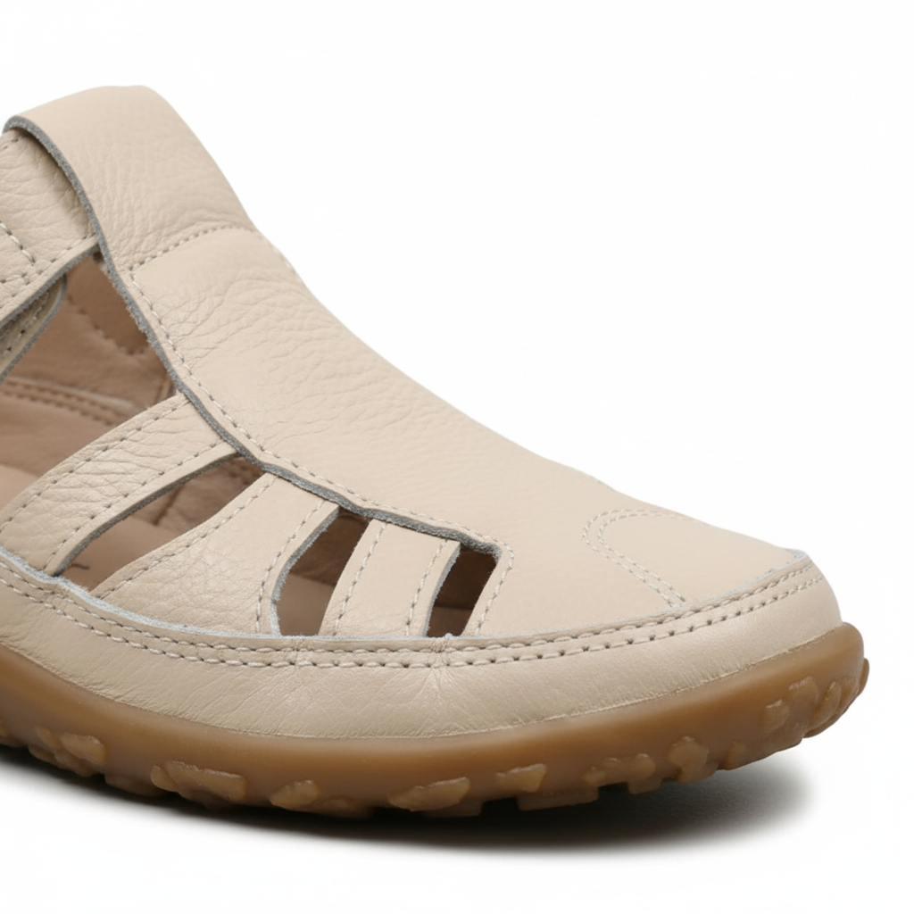 Sandales Fermées à Découpes pour Femme avec Bride Velcro et Semelle Souple