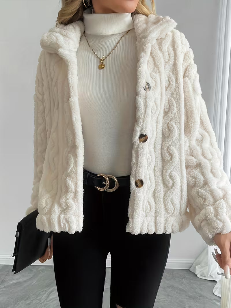 Veste teddy texturée pour femme à boutons élégants
