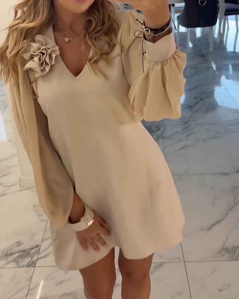Robe à Manches Lanternes avec V-Cou et Fleurs en Trois Dimensions