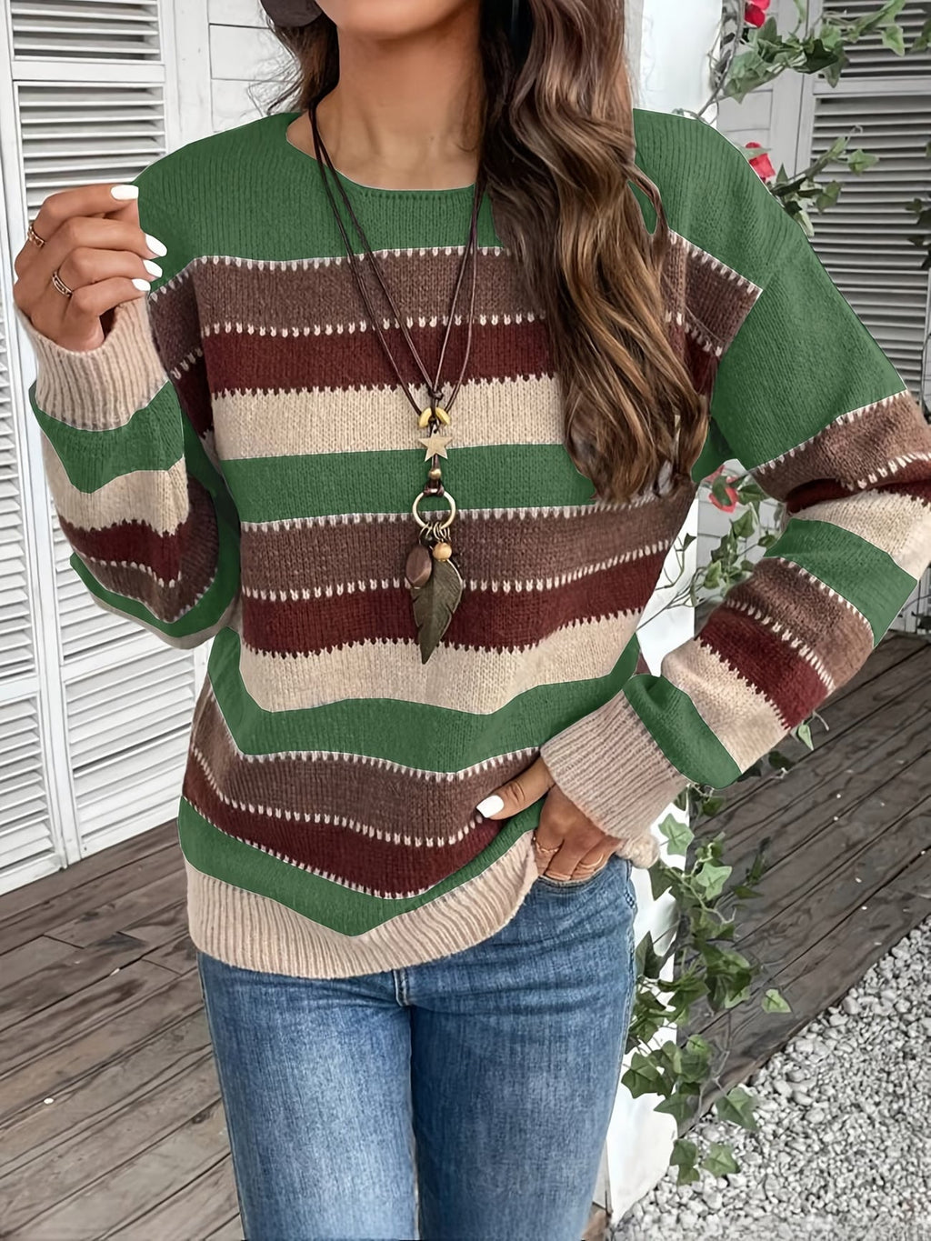 Pull femme rayé en maille à col rond