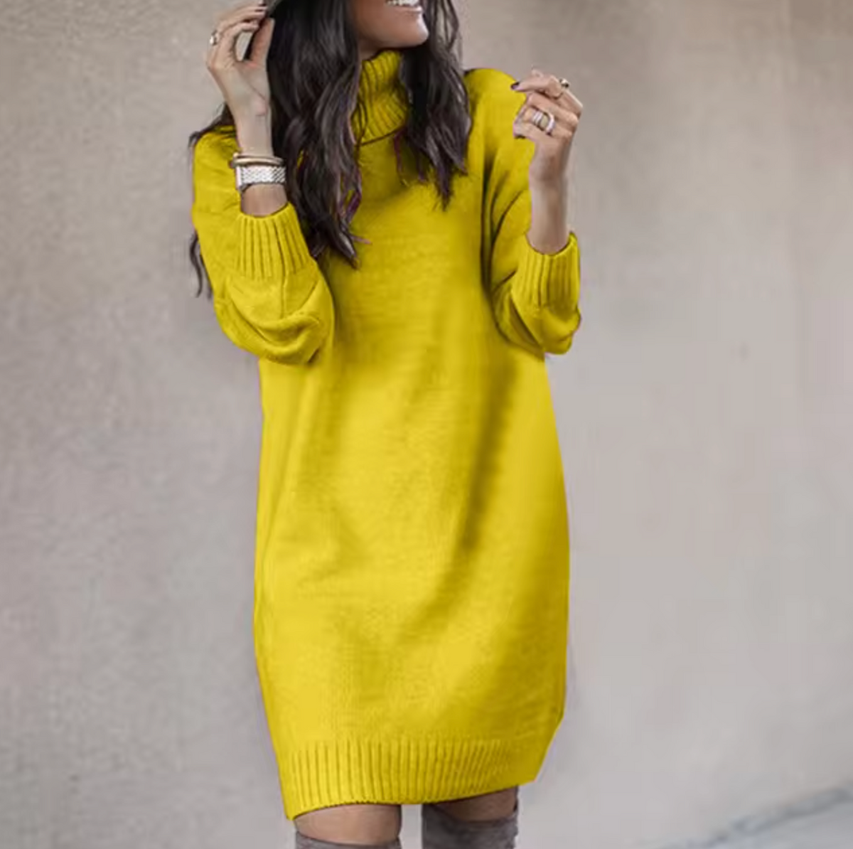 Robe Tricotée pour Femme avec Col Montant et Manches Longues