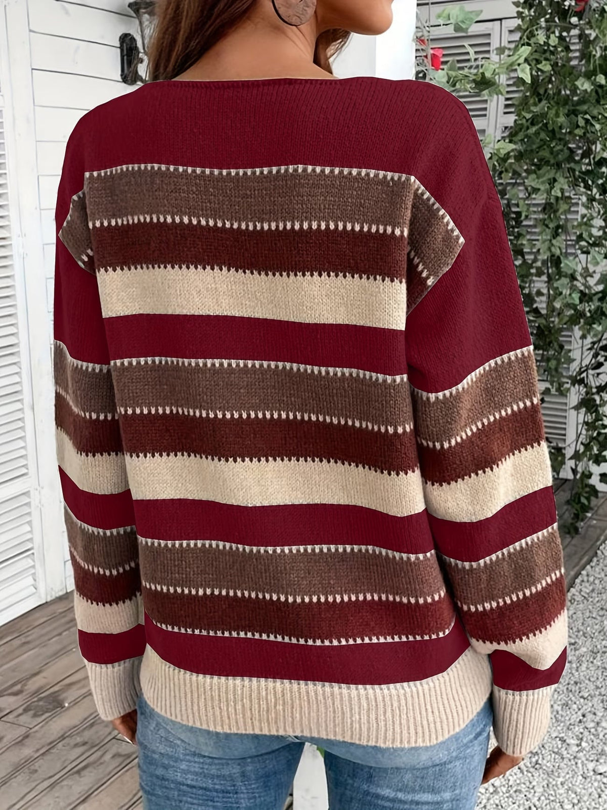 Pull femme rayé en maille à col rond