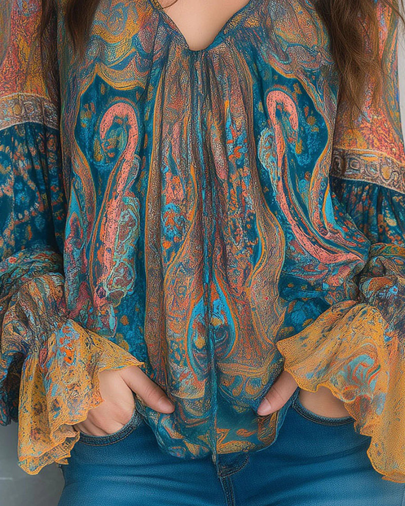Lindena | Blouse paisley à décolleté en V et manches larges
