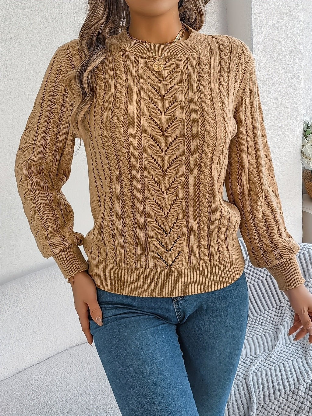 Laura | Pull en tricot à torsades classique et douillet avec col rond