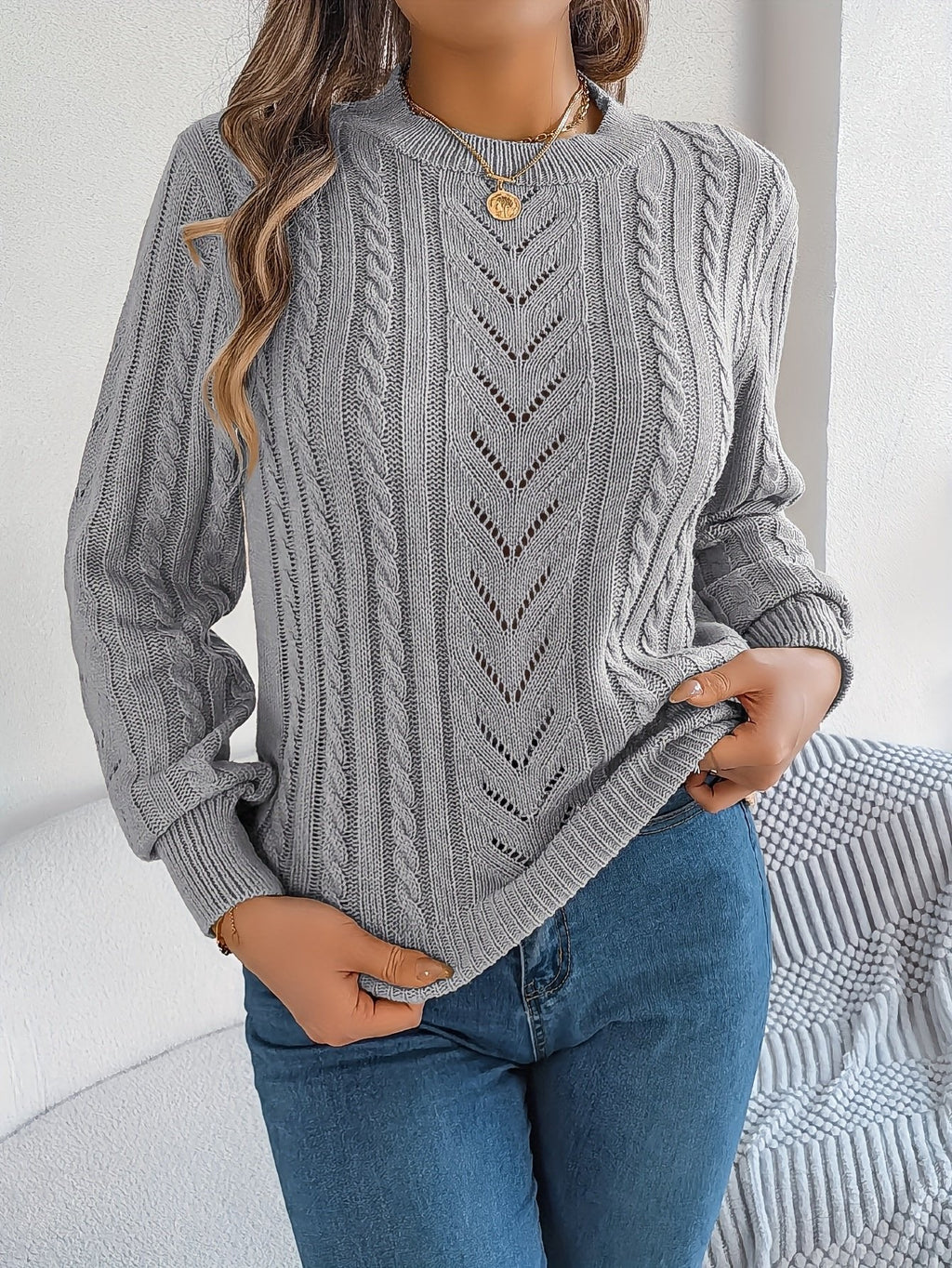 Laura | Pull en tricot à torsades classique et douillet avec col rond
