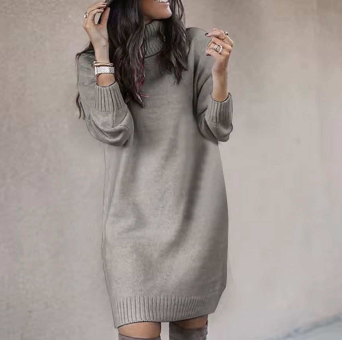 Robe Tricotée pour Femme avec Col Montant et Manches Longues