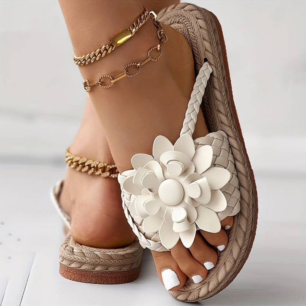 Sandales D’été Avec Design Floral Et Brides Tressées Pour Femmes | Idéal Pour La Saison Estivale Et Les Sorties