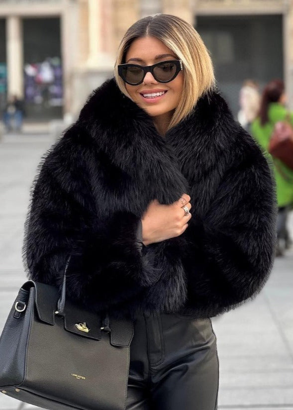 Manteau en fourrure duveteuse