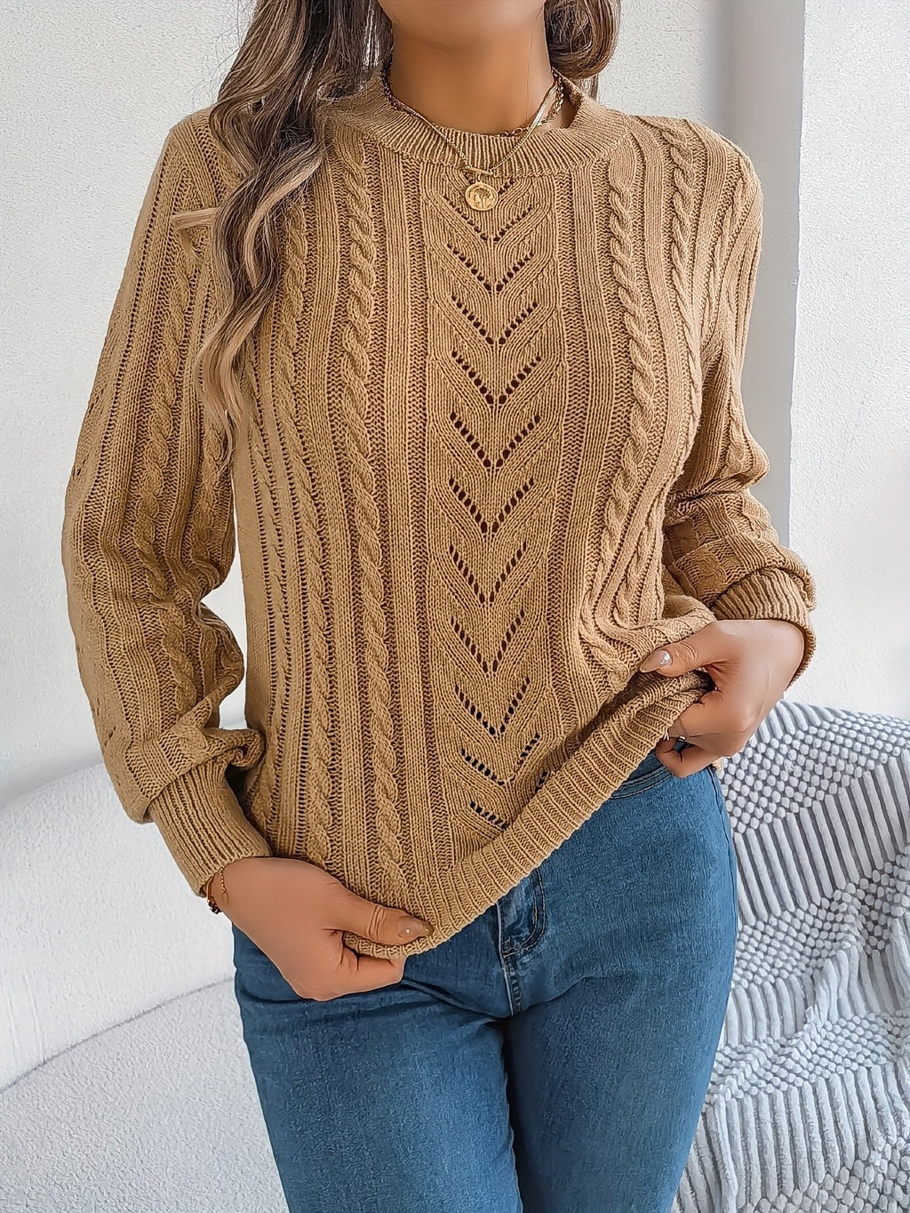 Laura | Pull en tricot à torsades classique et douillet avec col rond